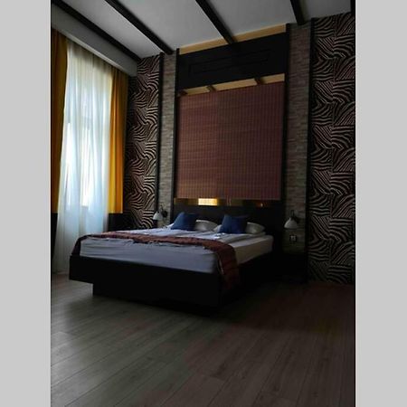 Safari Royal Apartment ออราแด ภายนอก รูปภาพ